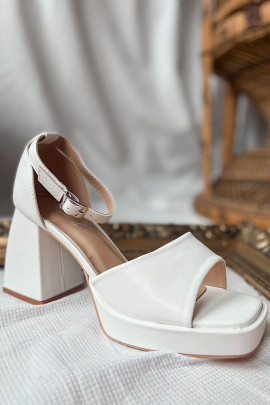 Sandále Platone biele